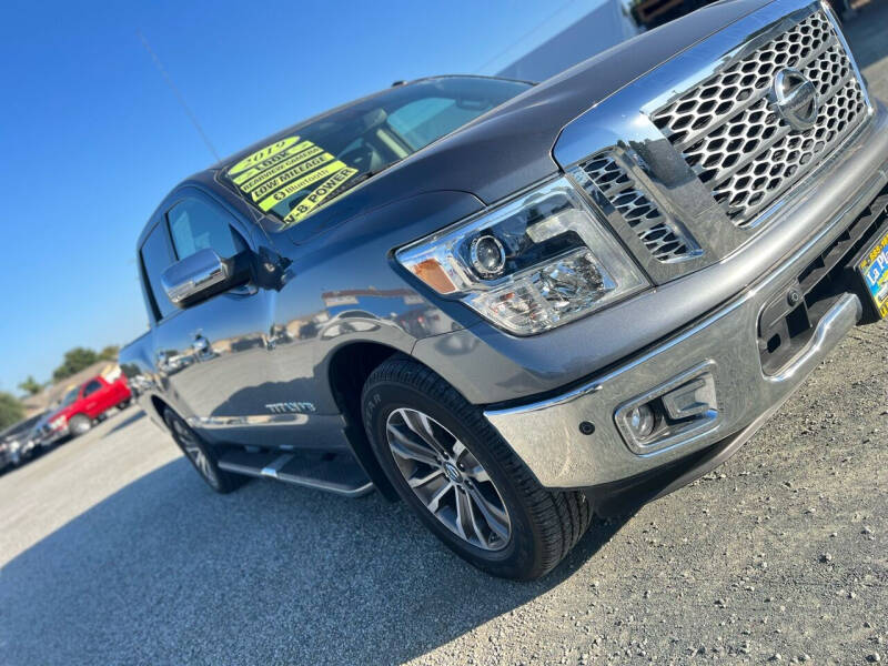 2019 Nissan Titan Platinum Reserve