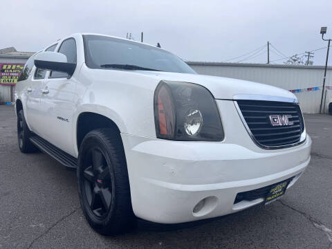 2011 GMC Yukon XL SLT