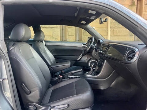 2012 Volkswagen Beetle