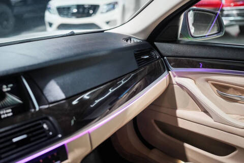 2015 BMW 5 Series 528i