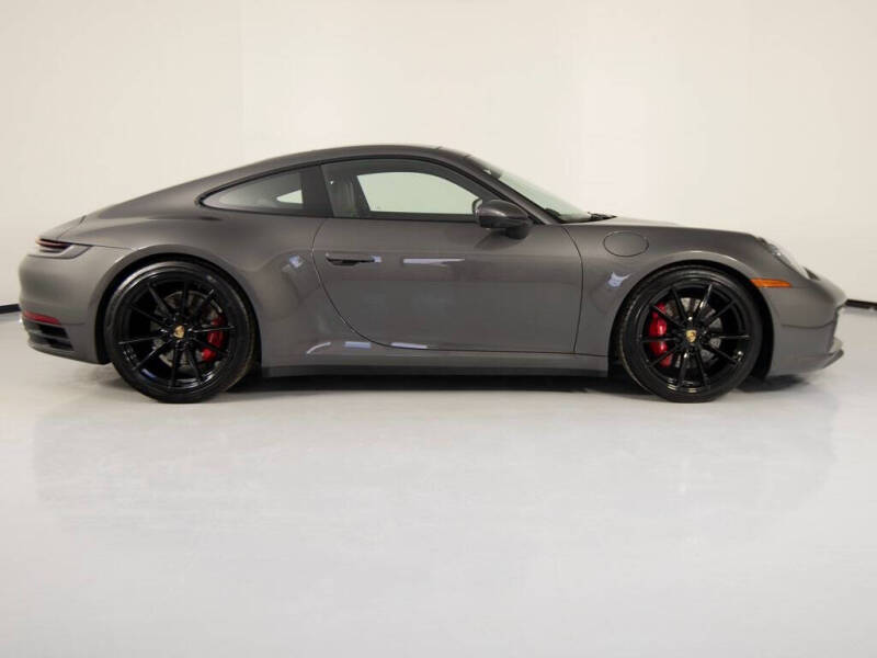 2022 Porsche 911 Carrera 4S