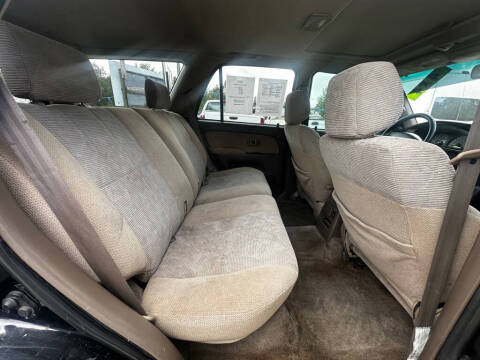 2000 Toyota 4Runner SR5