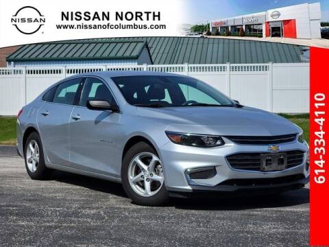 2018 Chevrolet Malibu for sale at Auto Center of Columbus in Columbus OH