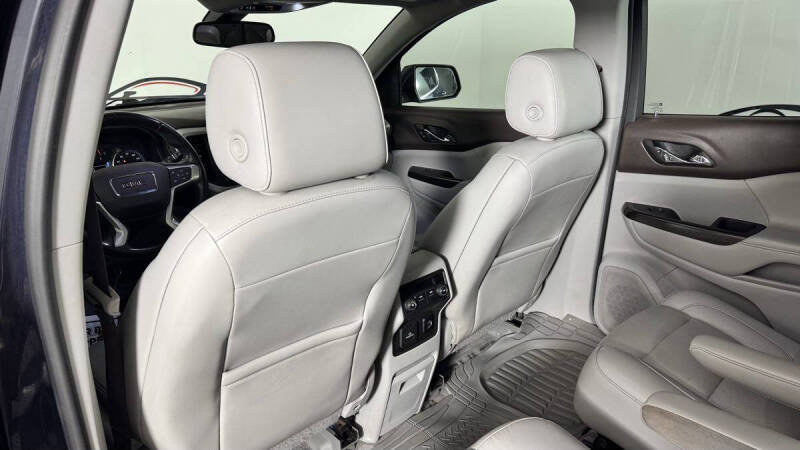 2018 GMC Acadia SLT-1