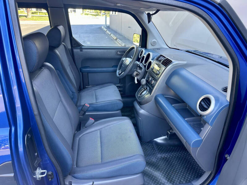 2004 Honda Element EX