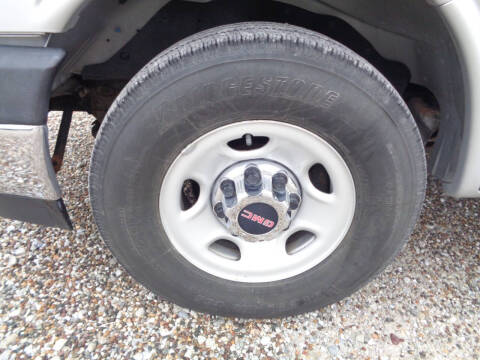 2017 GMC Savana LT 3500