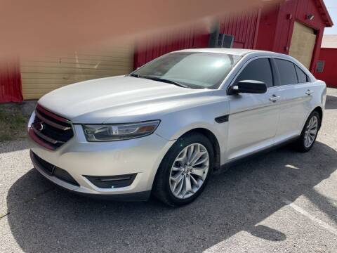 2013 Ford Taurus for sale at Pary's Auto Sales in Garland TX