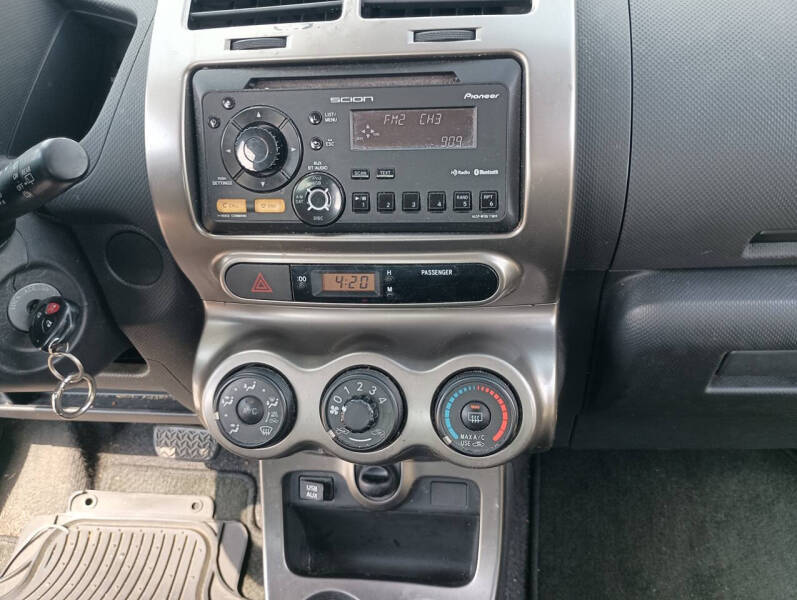 2012 Scion xD