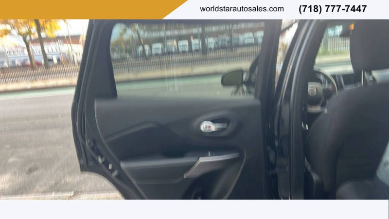 2020 Jeep Cherokee Latitude