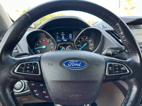 2019 Ford Escape SEL