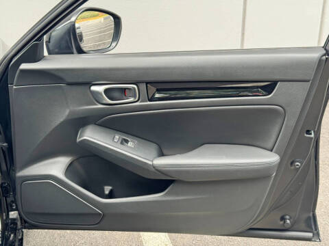 2024 Honda Civic EX-L
