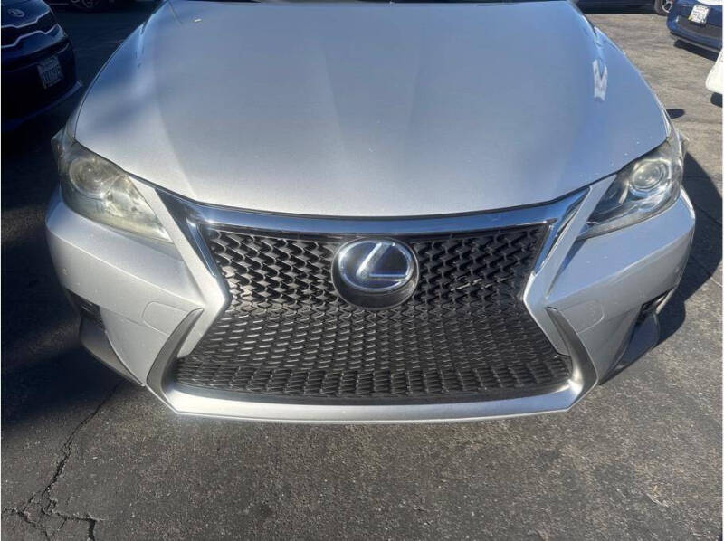 2014 Lexus CT 200h
