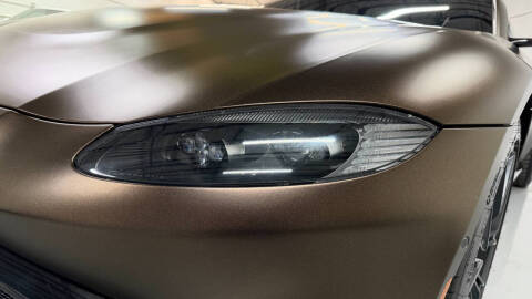 2021 Aston Martin Vantage