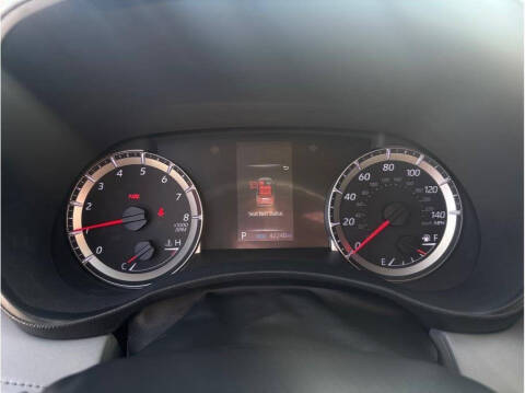 2022 Toyota Highlander L