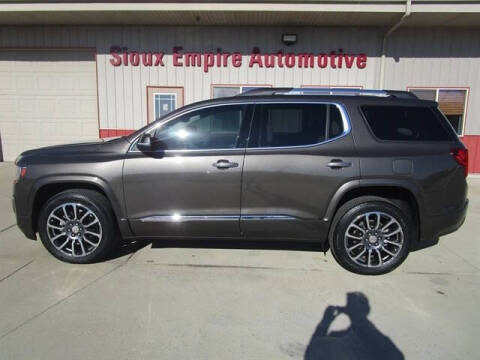 2020 GMC Acadia Denali