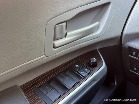 2021 Toyota Sienna LE 8-Passenger