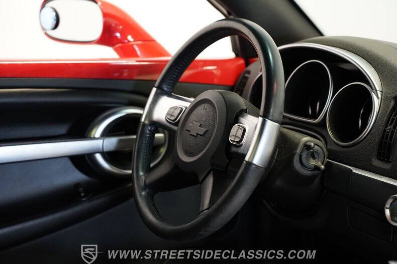 2003 Chevrolet SSR LS