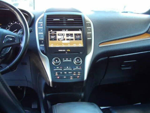 2019 Lincoln MKC Select