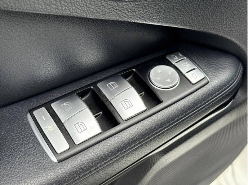 2015 Mercedes-Benz E-Class E 250 BlueTEC