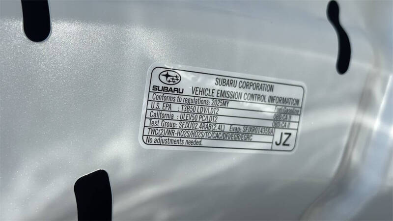 2025 Subaru Outback Touring XT