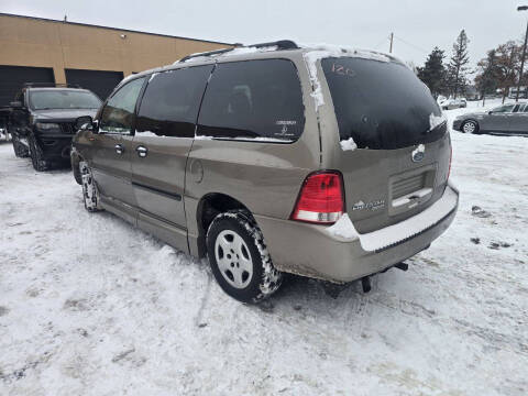 2006 Ford Freestar SE