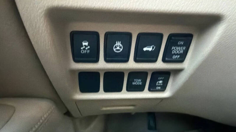 2013 Nissan Pathfinder Platinum