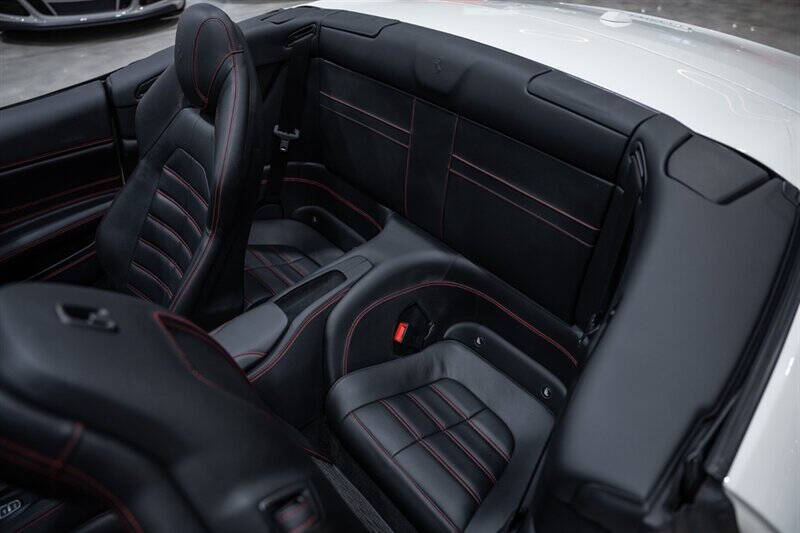 2016 Ferrari California T