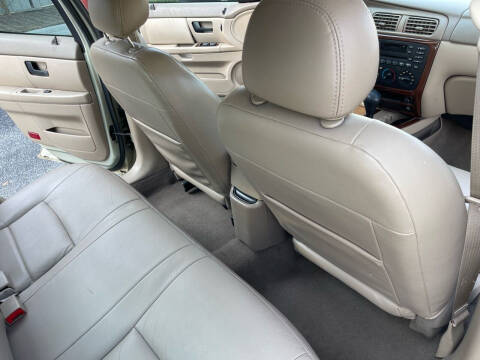 2006 Ford Taurus SEL