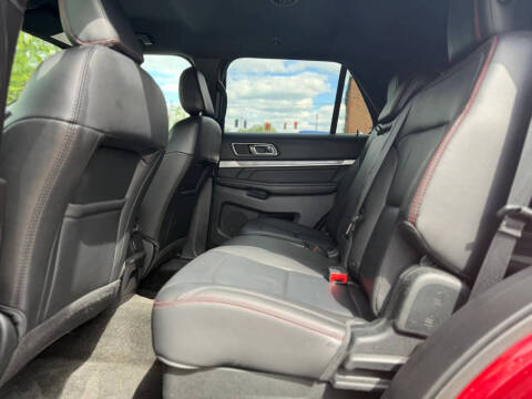 2018 Ford Explorer Sport