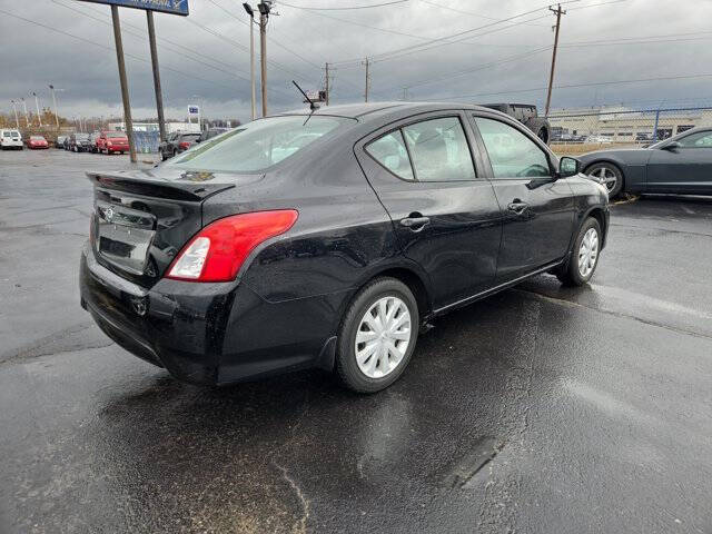 2018 Nissan Versa