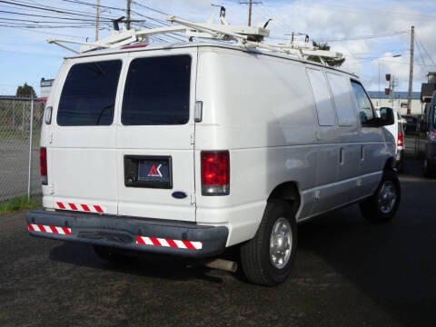 2011 Ford E-Series E-250