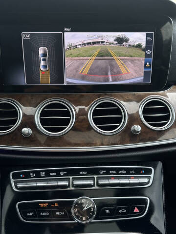 2017 Mercedes-Benz E-Class E 300 4MATIC