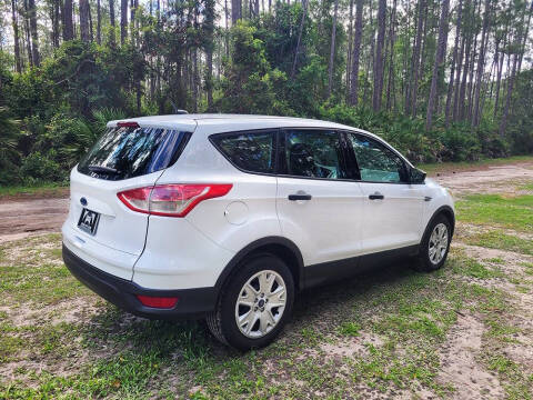 2015 Ford Escape S