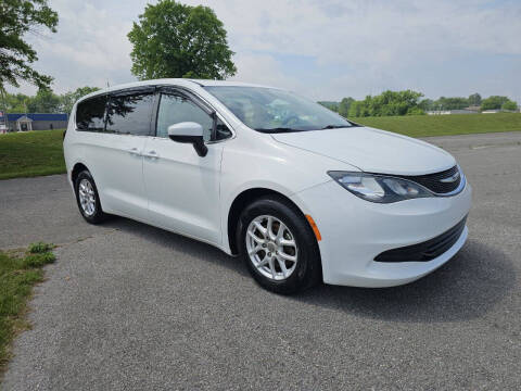 2017 Chrysler Pacifica LX