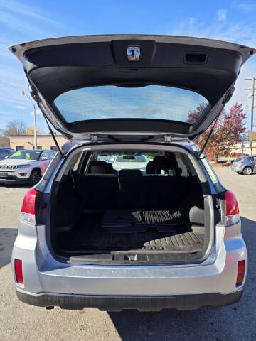 2013 Subaru Outback 2.5i Premium