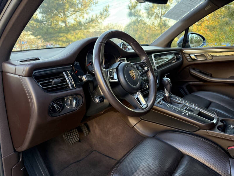 2019 Porsche Macan S