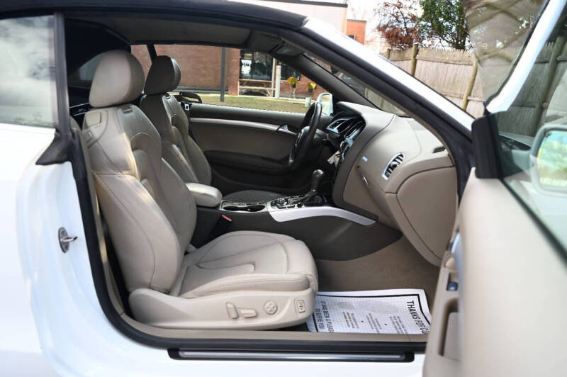 2011 Audi A5 2.0T quattro Prestige