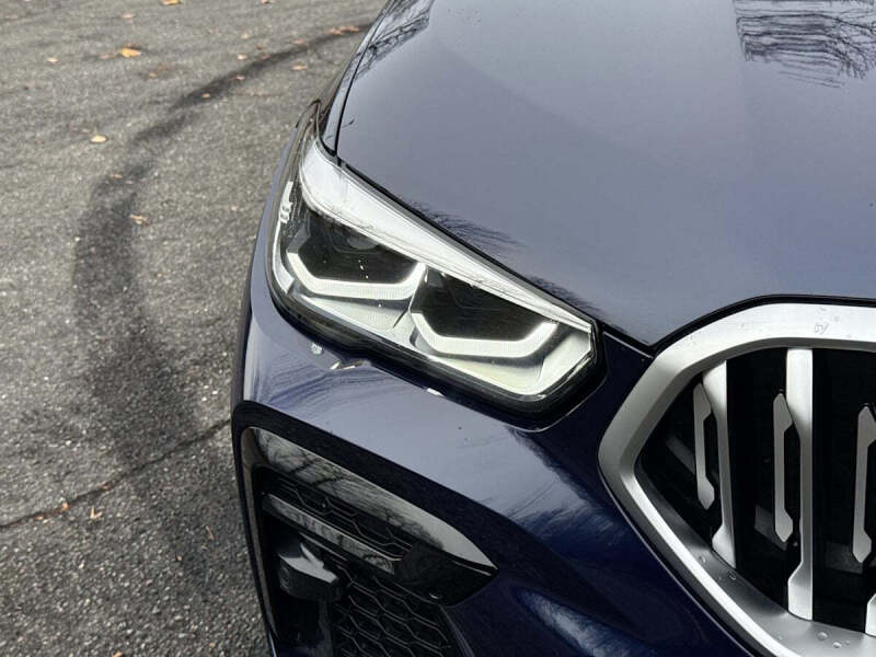 2023 BMW X6 xDrive40i