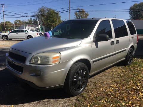 2008 Chevrolet Uplander for sale at Antique Motors in Plymouth IN