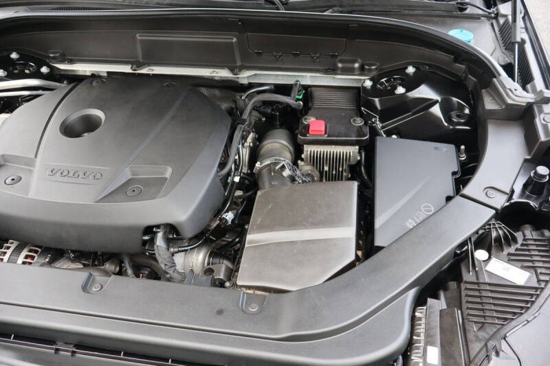 2019 Volvo XC60 T5 Momentum