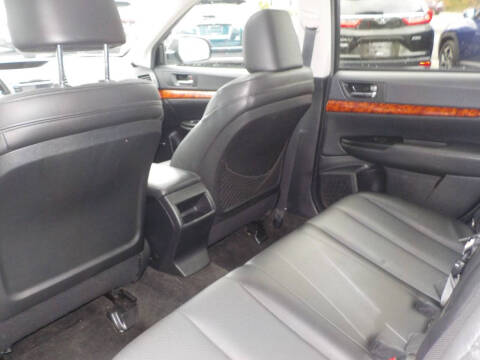 2011 Subaru Outback 2.5i Limited