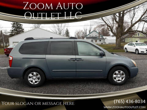 2008 Kia Sedona for sale at Zoom Auto Outlet LLC in Thorntown IN