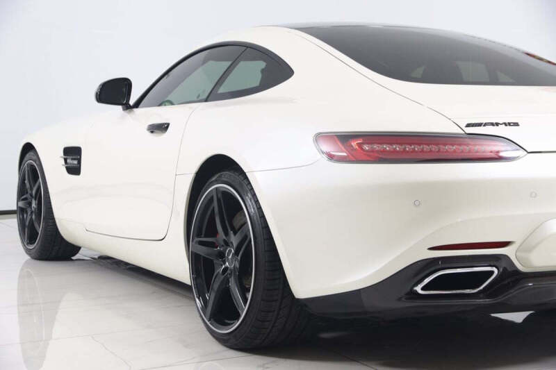 2016 Mercedes-Benz AMG GT S