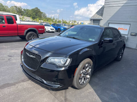 2016 Chrysler 300 S