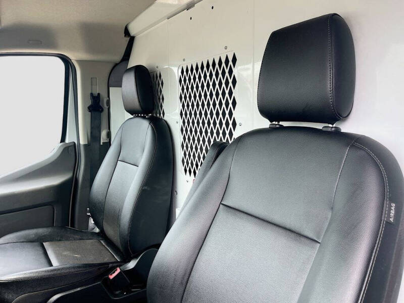 2024 Ford Transit