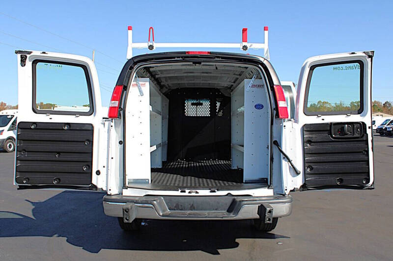 2024 GMC Savana 2500