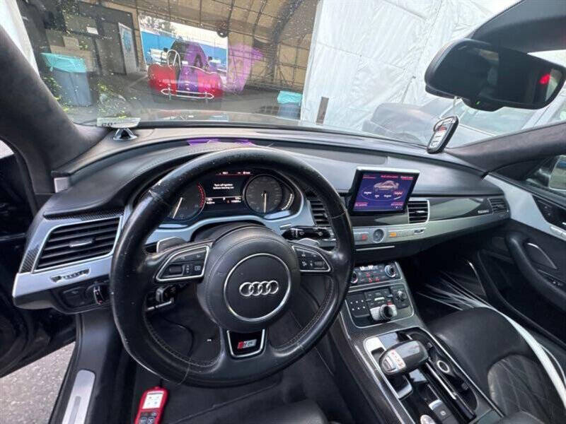 2014 Audi S8 4.0T quattro