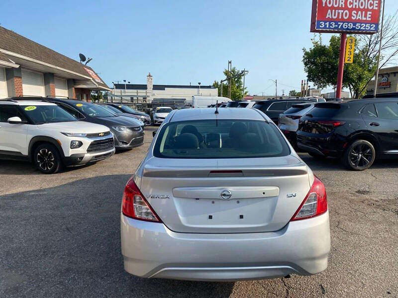 2019 Nissan Versa SV