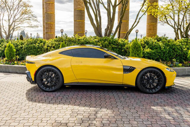 2023 Aston Martin Vantage 46