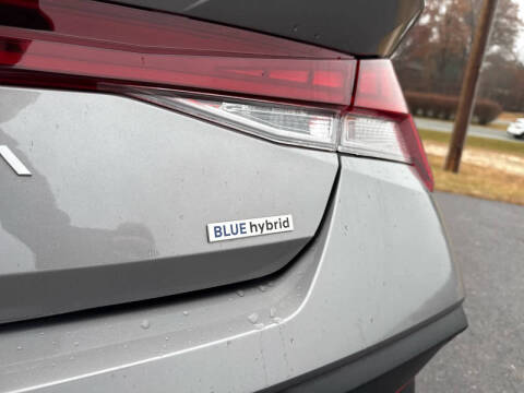 2024 Hyundai Elantra Hybrid Blue